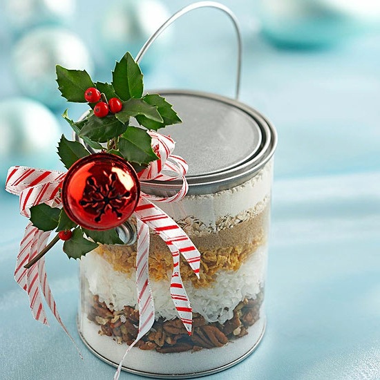 Make your own Christmas gifts - Surprise your good friends!