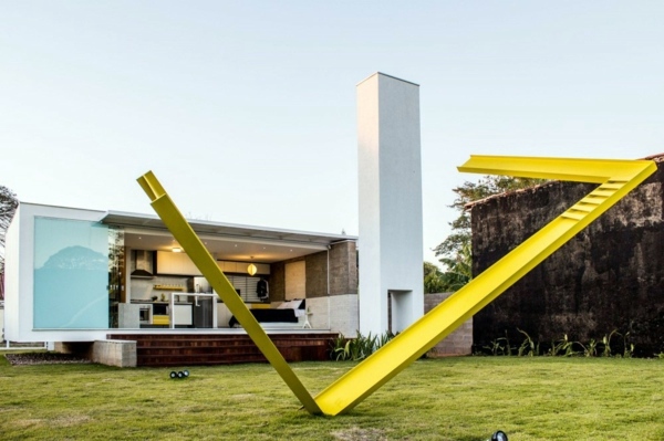 Unique House in Brazil only 45 square meters