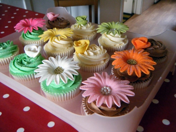 Of decoration ideas for Mother's Day itself - pleasant surprise