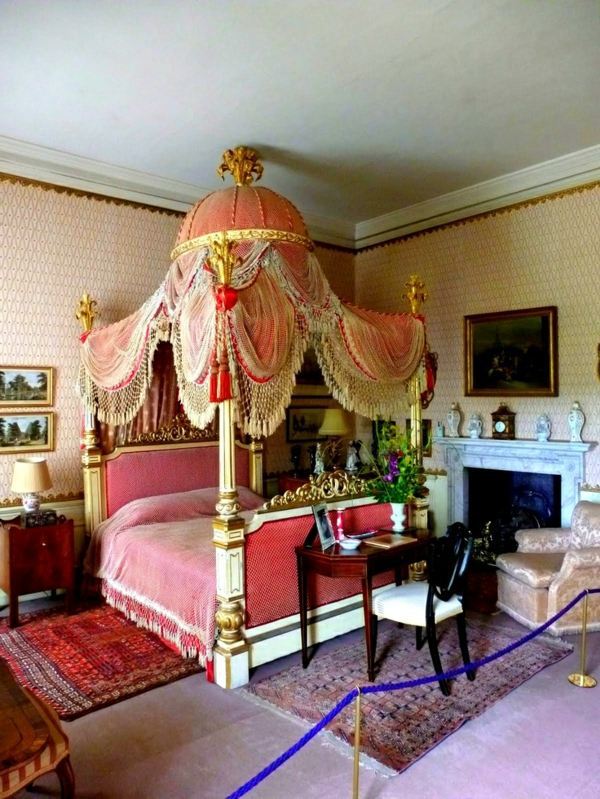 40 extraordinary beds as original accessories to home