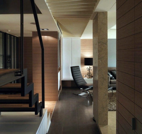 Modern, semi-minimalist design