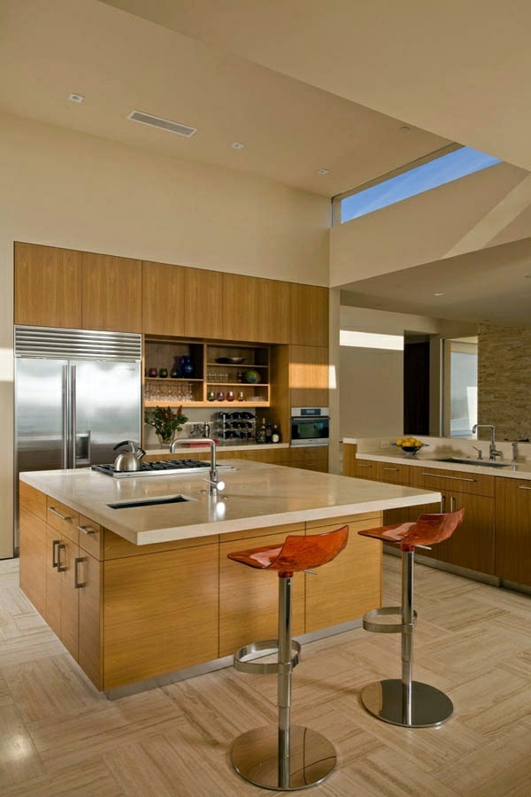 Kitchen block freestanding - more workspace and storage space in the kitchen Kitchen block freestanding - more workspace and storage space in the kitchen