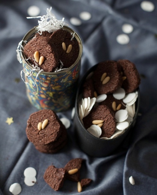 Cheap decorating ideas for Christmas gifts for the ladies