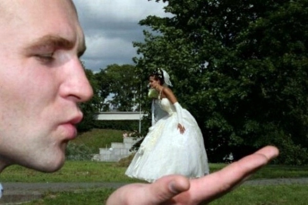 Funny Wedding Photos Ideas