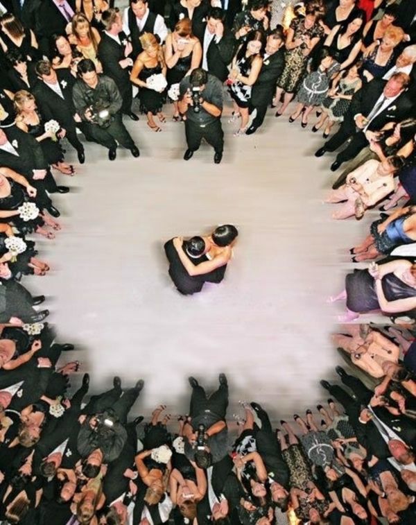 Funny Wedding Photos Ideas